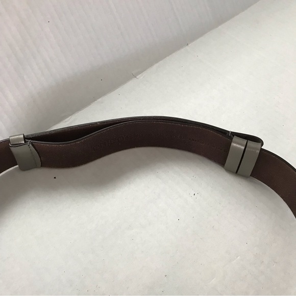 CHICOS Adjustable Belt Genuine Leather Taupe with Bronze Buckle 26-41 inches - Picture 12 of 15